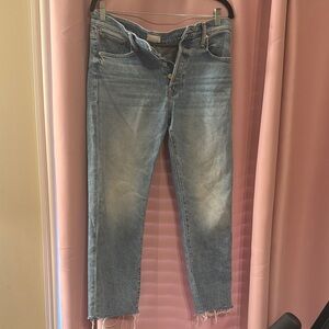 MOTHER Light Blue Cropped Ankle Fray Jean size 29